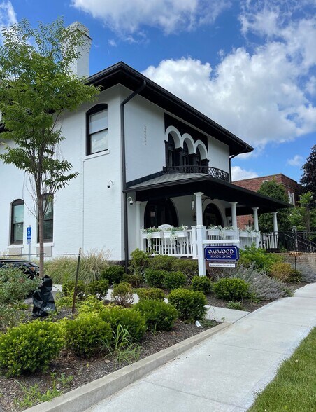 1169 Bryden Rd, Columbus, OH à louer - Photo de l’immeuble – Image 2 sur 3