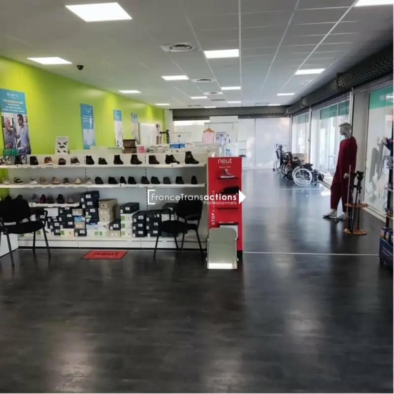 Local commercial dans Muret à louer Photo de l’immeuble– Image 1 sur 4