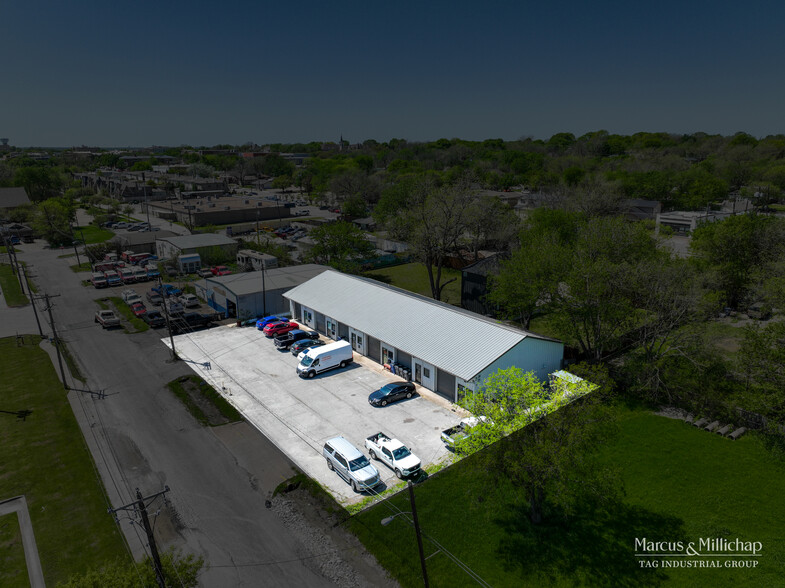 707 N Chestnut St, McKinney, TX à vendre - Photo de l’immeuble – Image 2 sur 6