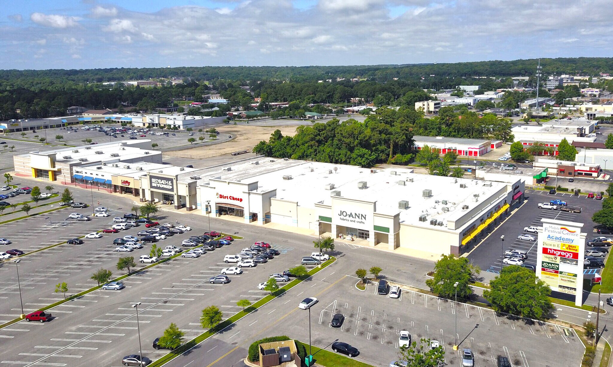 3725 Airport Blvd, Mobile, AL à louer Photo de l’immeuble– Image 1 sur 4