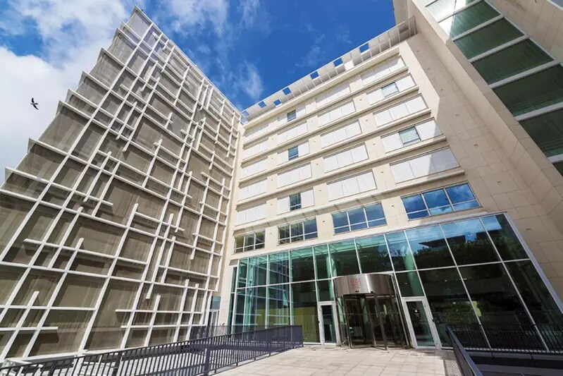 23 Rue François Jacob, Rueil-Malmaison à louer - Photo de l’immeuble – Image 2 sur 14