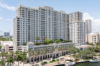 Plus de détails pour 511 SE 5th Ave, Fort Lauderdale, FL - Logement à vendre