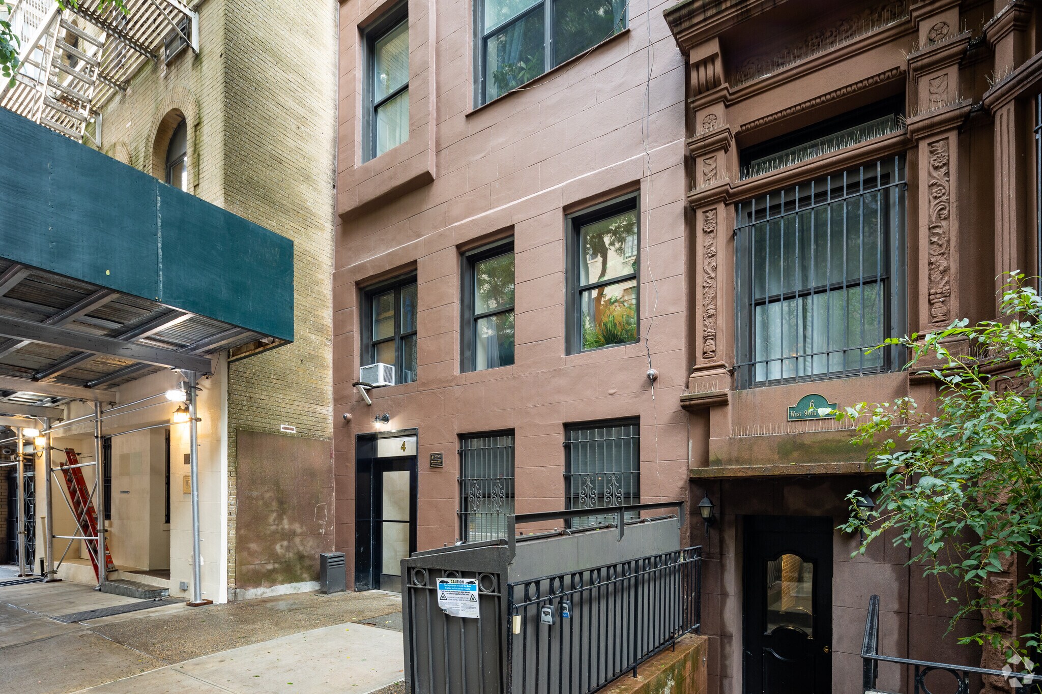 4 W 90th St, New York, NY à vendre Photo principale– Image 1 sur 14