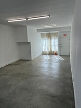 2646-2656 La Cienega Ave, Los Angeles, CA à louer Photo intérieure– Image 2 sur 5