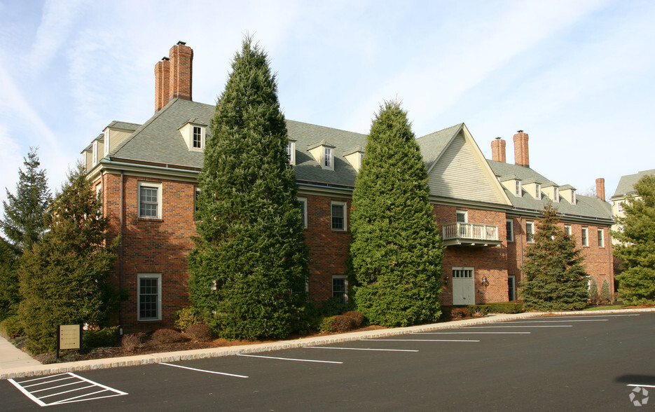 67 Beaver Ave, Clinton, NJ à louer - Photo de l’immeuble – Image 2 sur 4