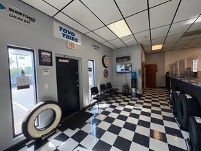 1301 SW 2nd St, Pompano Beach, FL à louer Photo intérieure– Image 2 sur 28