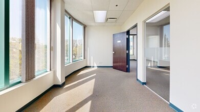 13353 Commerce Pky, Richmond, BC à louer Numérisation 3D Matterport– Image 1 sur 8