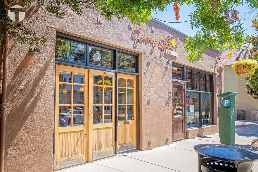 1221 19th St, Sacramento, CA à vendre - Photo de l’immeuble – Image 3 sur 19