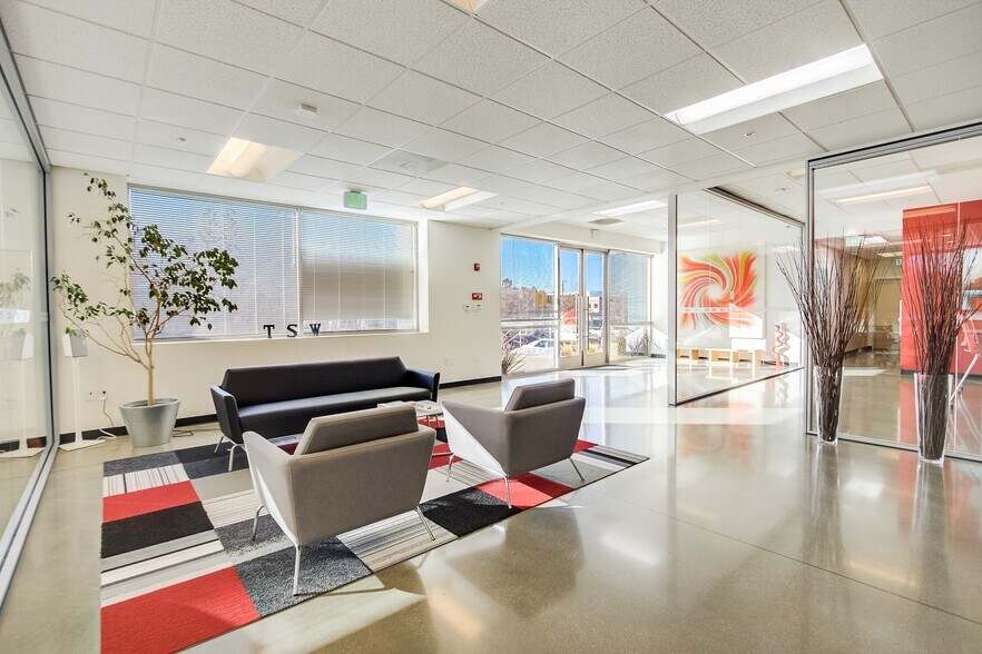 3170-3172 Nasa St, Brea, CA à louer - Photo intérieure – Image 2 sur 13
