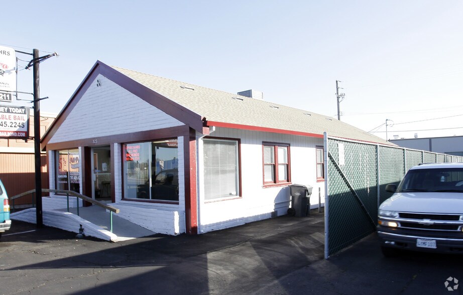 323 Texas St, Fairfield, CA à vendre - Photo principale – Image 1 sur 2