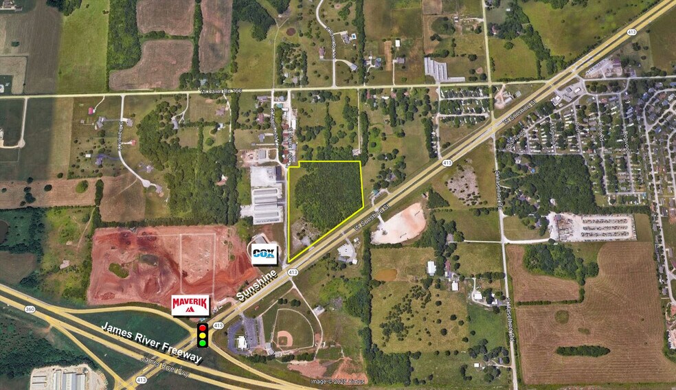 5389 W Sunshine, Springfield, MO à vendre - Photo de l’immeuble – Image 2 sur 4