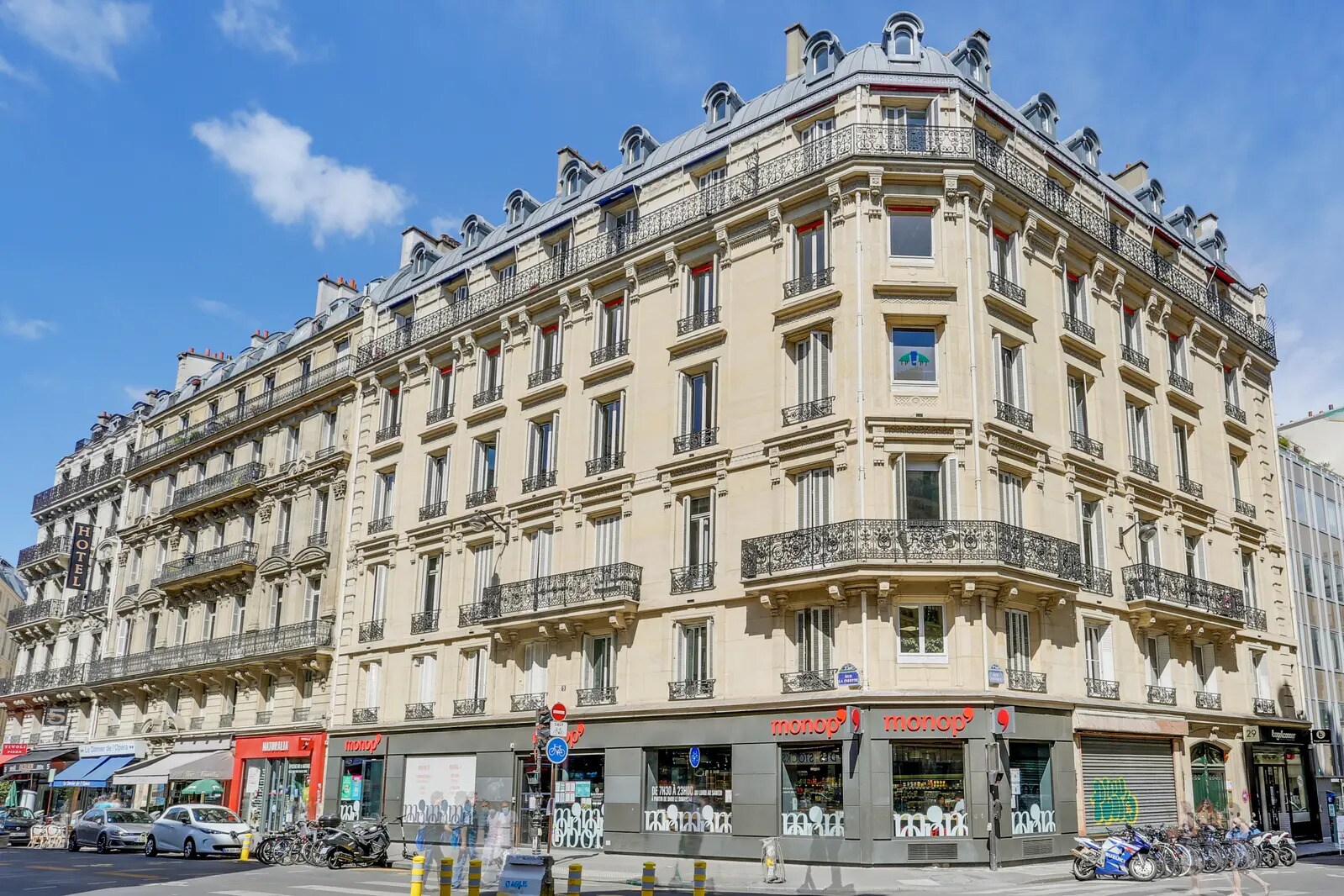 29 Rue Taitbout, Paris à louer Photo de l’immeuble– Image 1 sur 2