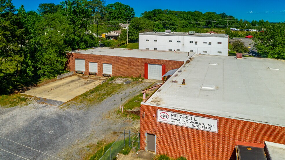 503 11th Ave, Dalton, GA à vendre - Photo de l’immeuble – Image 2 sur 43