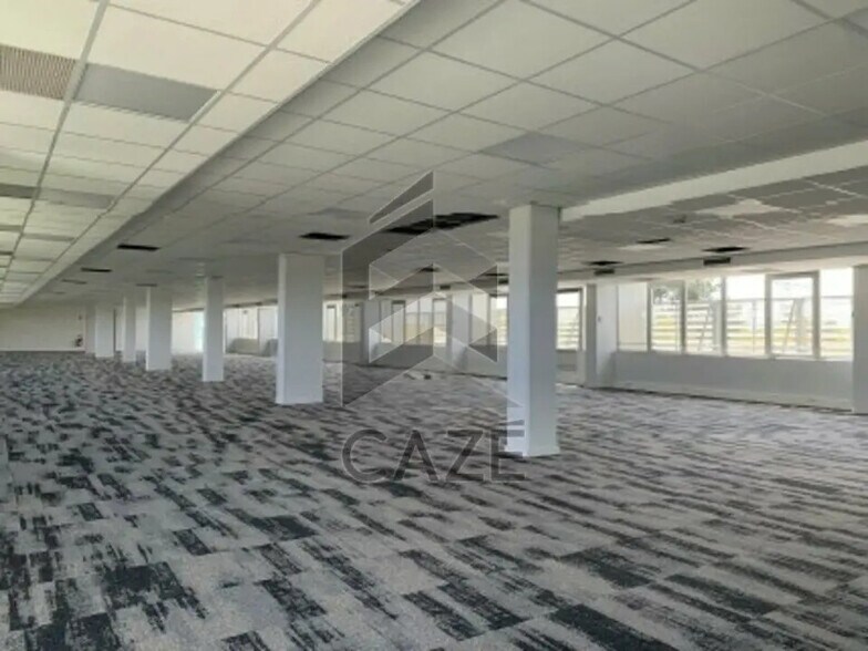 Bureau dans Mérignac à louer - Photo intérieure – Image 2 sur 6