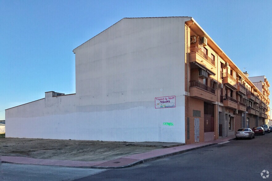 Calle Batalla De Brunete, 4, Torrijos, Toledo à louer - Photo de l’immeuble – Image 2 sur 2