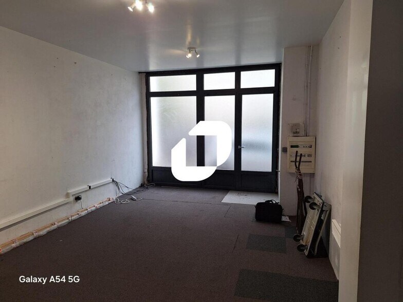 Bureau dans Boulogne-Billancourt à louer - Photo intérieure – Image 2 sur 4