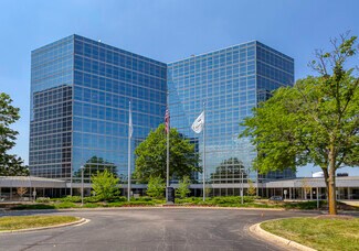 Plus de détails pour 1 Westbrook Corporate Ctr, Westchester, IL - Bureau, Local commercial à louer