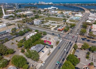 Plus de détails pour 100 N Ridgewood Ave, Daytona Beach, FL - Terrain à vendre