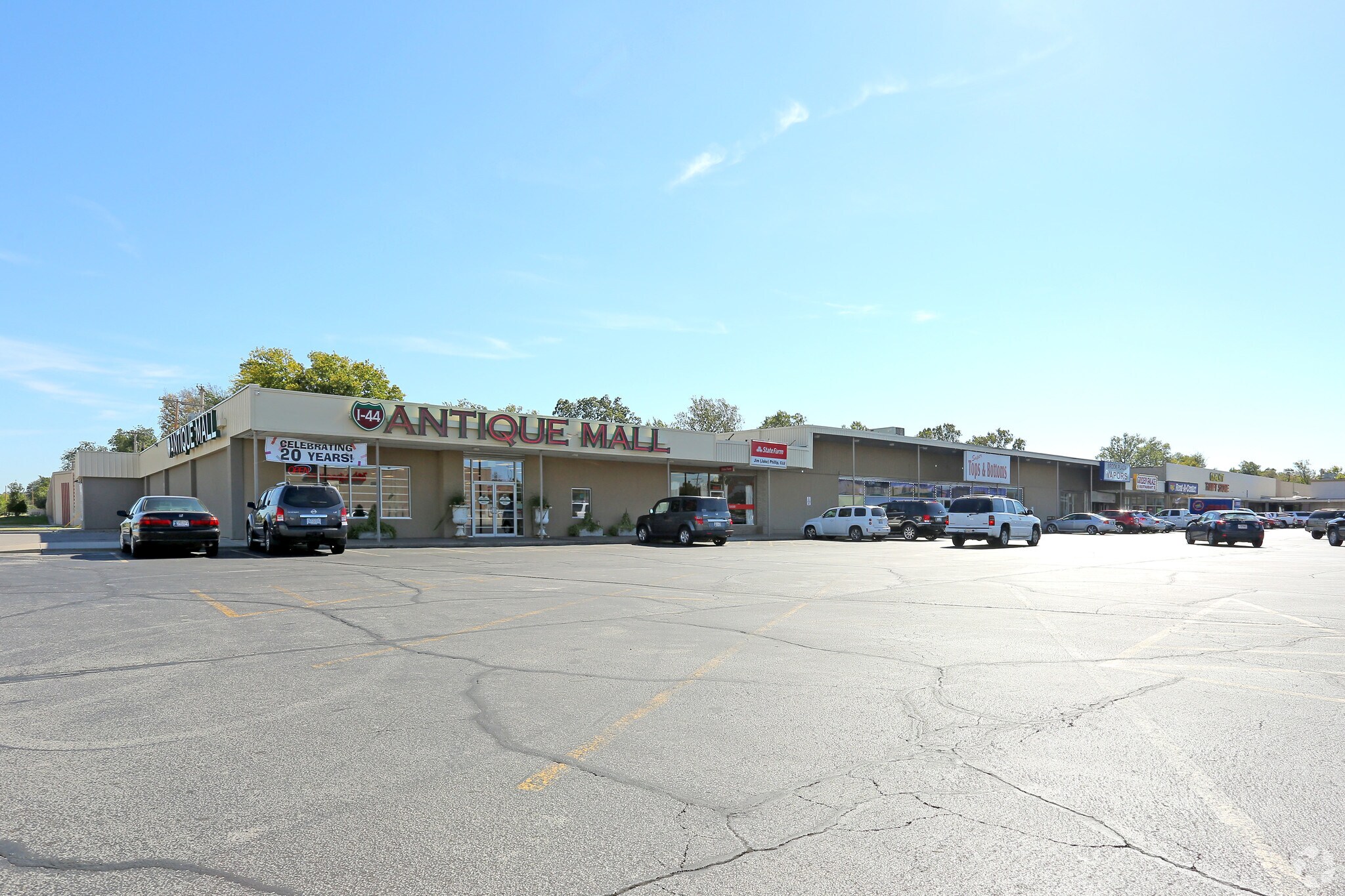 5105-5155 S Peoria Ave, Tulsa, OK à louer Photo principale– Image 1 sur 6
