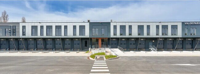 Plus de détails pour Industriel/Logistique à louer