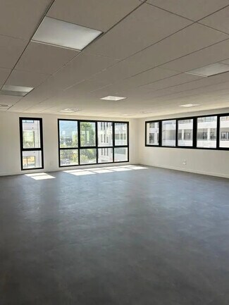 Plus de détails pour Bureau à louer