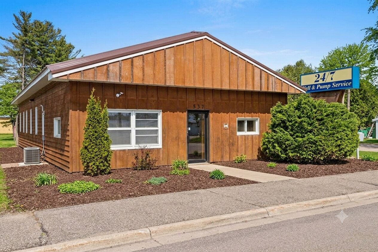 537 Caldwell Ave, Oconto Falls, WI à vendre Photo de l’immeuble– Image 1 sur 28