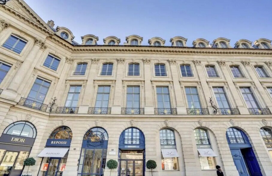 Place Vendôme, Paris à louer - Photo de l’immeuble – Image 1 sur 11
