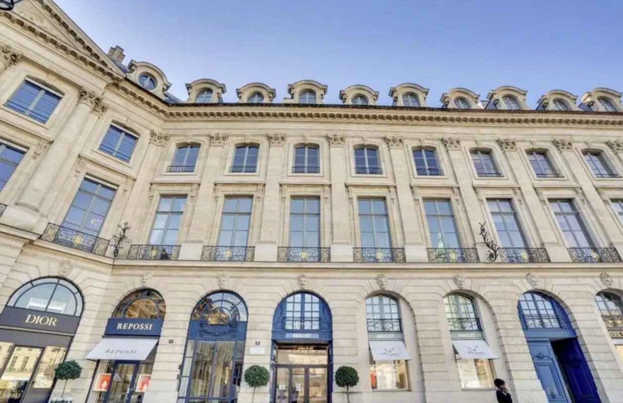 Place Vendôme, Paris à louer Photo de l’immeuble– Image 1 sur 12