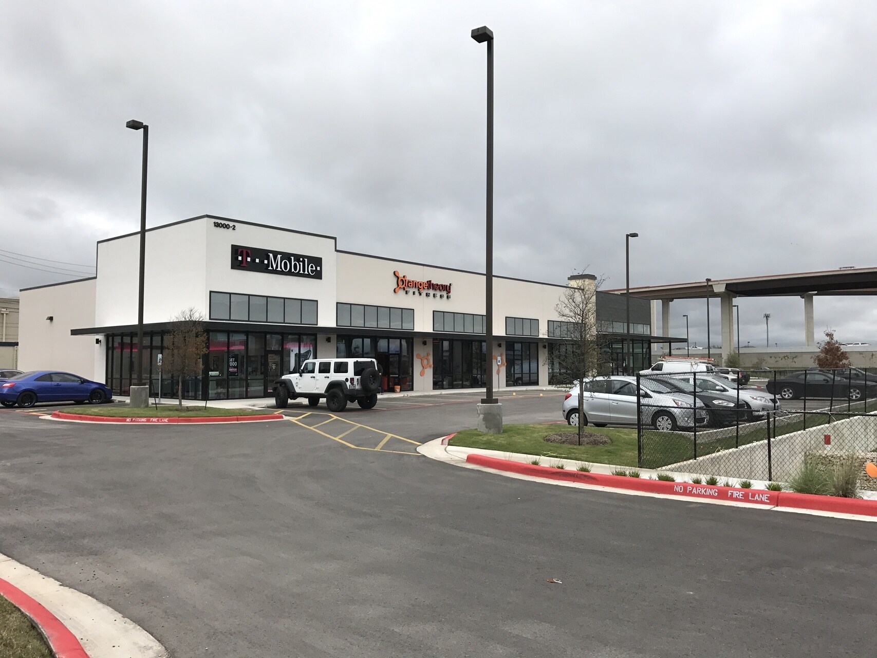 13000 N FM 620, Austin, TX à louer Photo principale– Image 1 sur 14