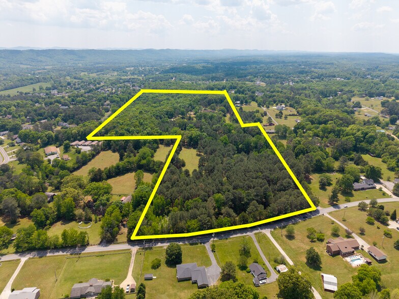 109 Harris Dr, Ringgold, GA à vendre - Photo principale – Image 1 sur 18