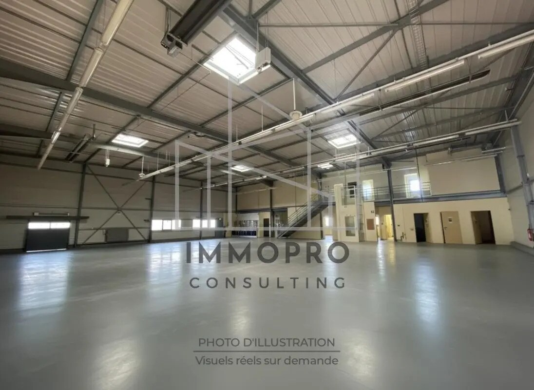 Local d’activités dans Saint-Étienne-du-Rouvray à louer Photo intérieure– Image 1 sur 2