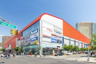Plus de détails pour 6135 Junction Blvd, Rego Park, NY - Local commercial à louer