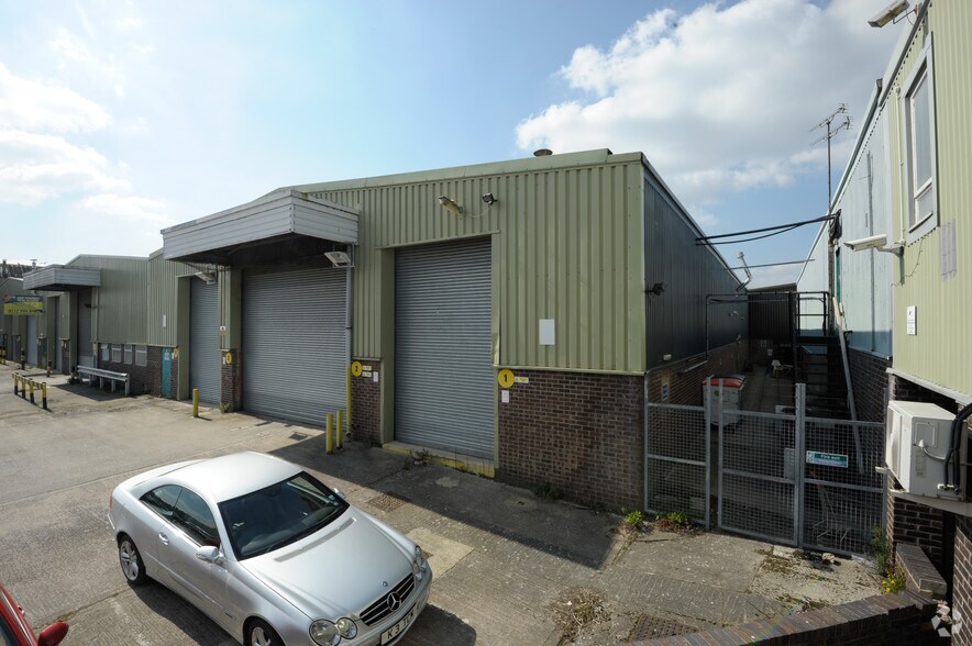 1-5 Kennet Way, Trowbridge à louer - Photo de l’immeuble – Image 3 sur 6