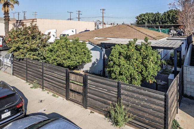Plus de détails pour 2035 W 15th St, Long Beach, CA - Industriel/Logistique à vendre