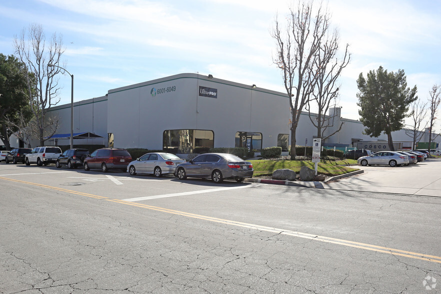 6001-6049 Slauson Ave, Commerce, CA à louer - Photo principale – Image 2 sur 7