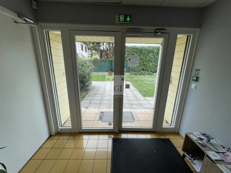 Bureau dans Seyssins à vendre - Photo de l’immeuble – Image 2 sur 4
