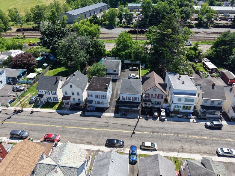 68-72 Benson st, West Haverstraw, NY à vendre - Photo de l’immeuble – Image 3 sur 7