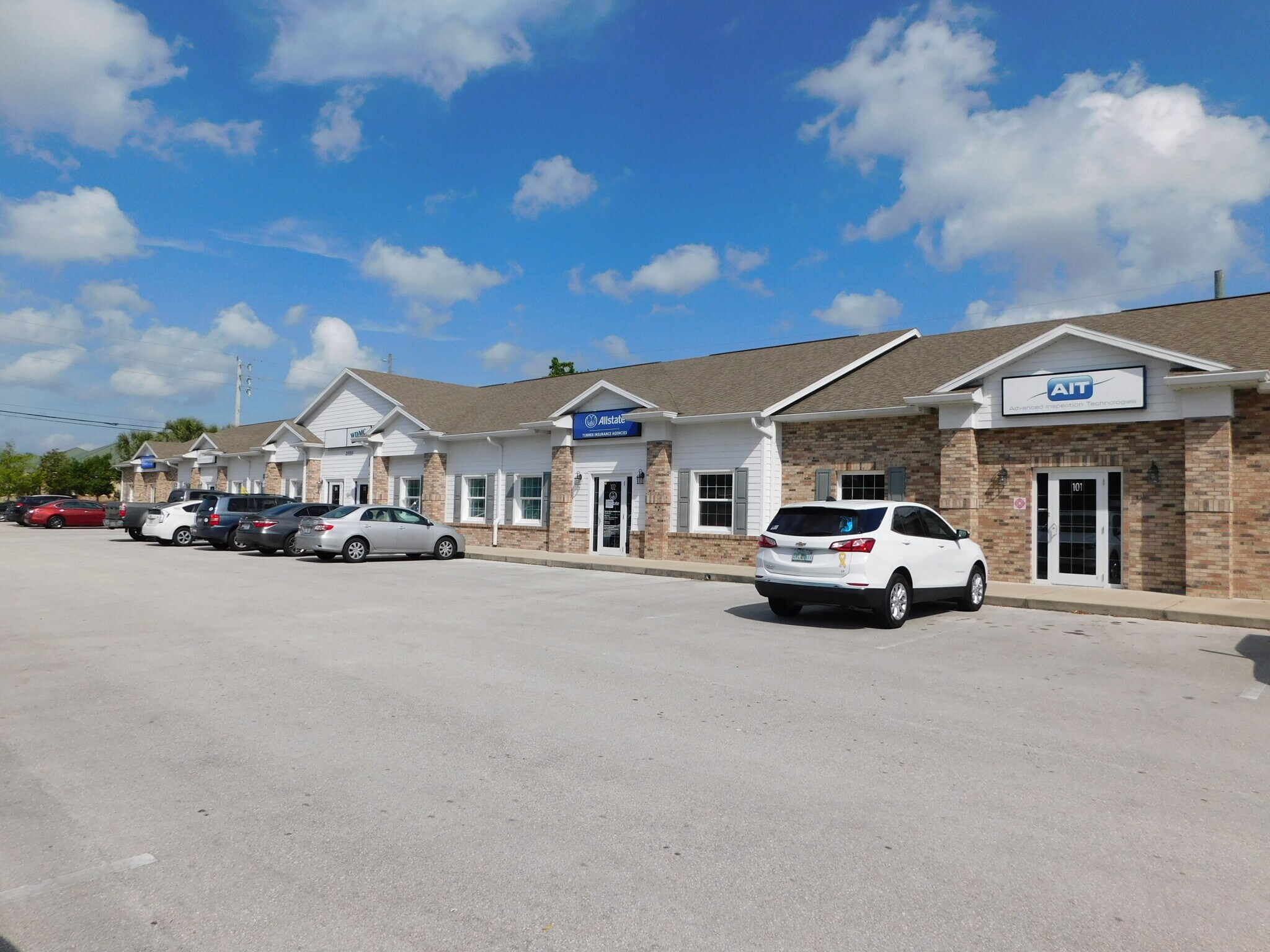 2020 W Eau Gallie Blvd, Melbourne, FL à louer Photo principale– Image 1 sur 12