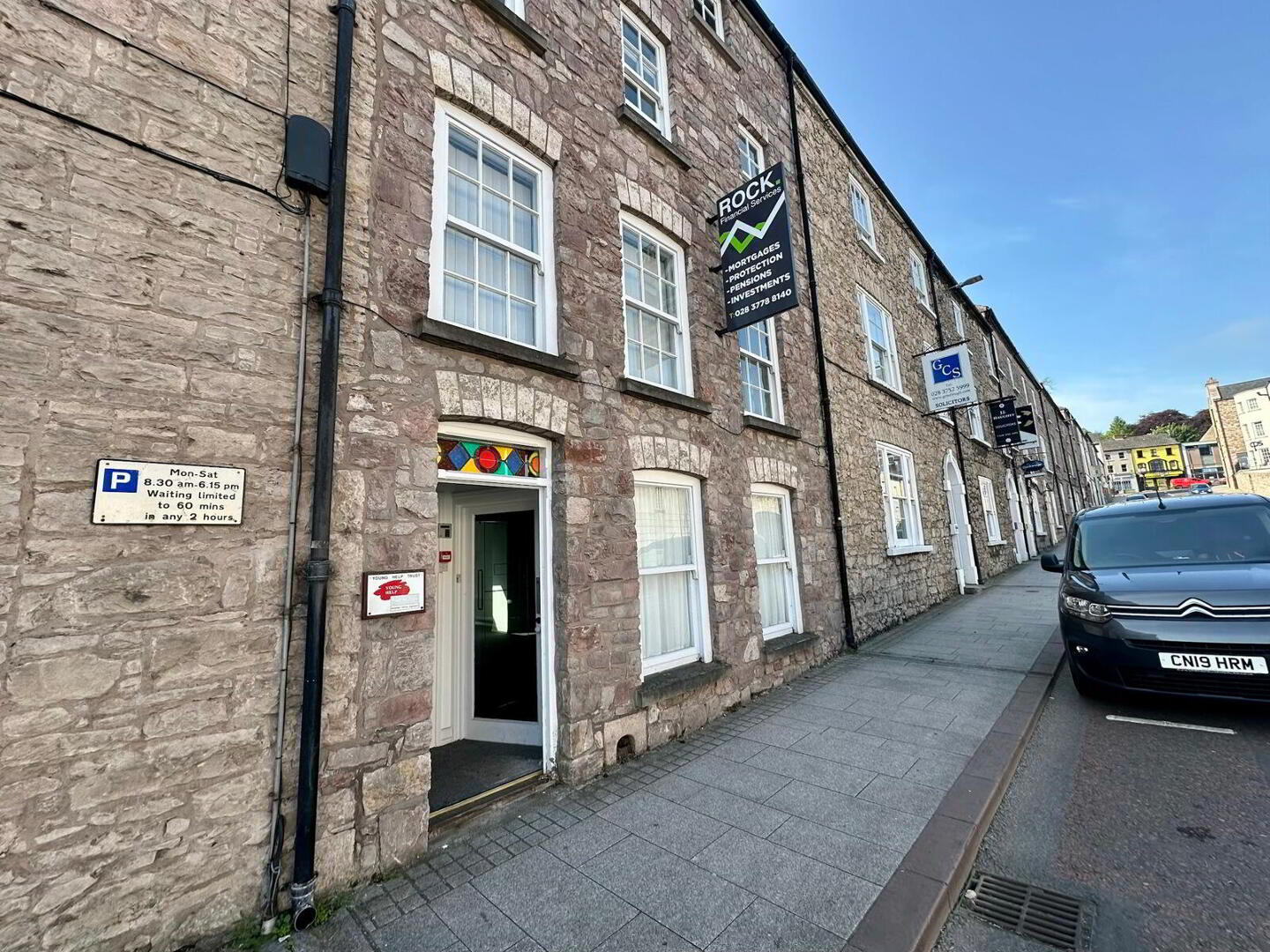23 College St, Armagh à louer Photo principale– Image 1 sur 3
