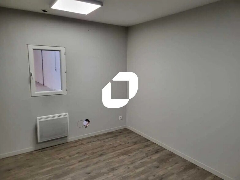 Bureau dans Mérignac à louer - Photo de l’immeuble – Image 3 sur 8