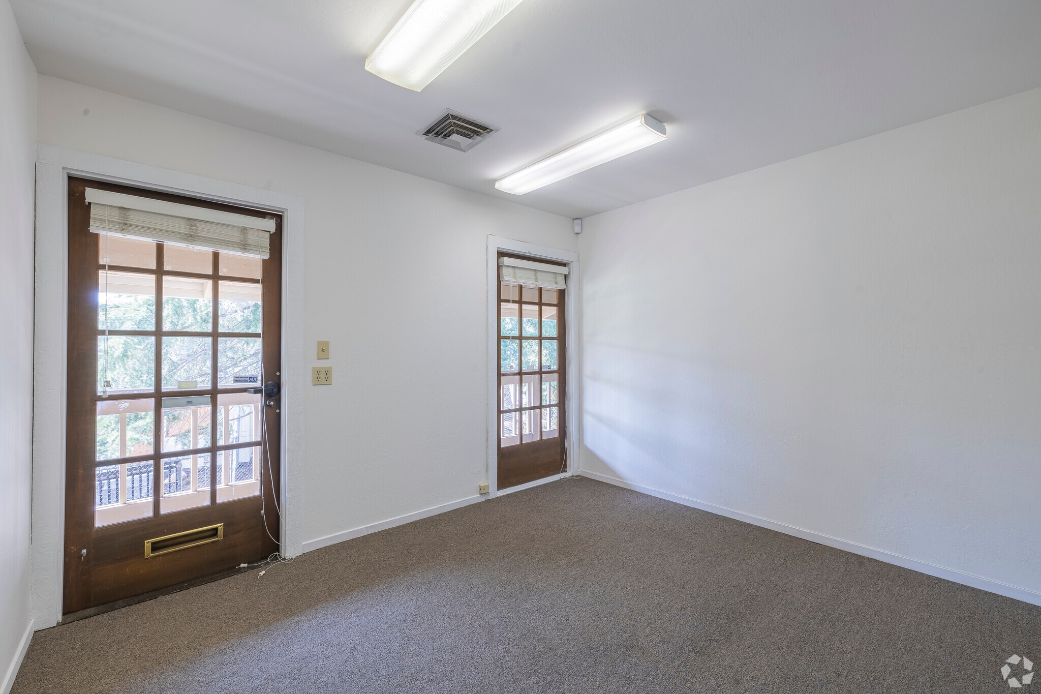 3731 Sunset Ln, Antioch, CA à louer Photo intérieure– Image 1 sur 2