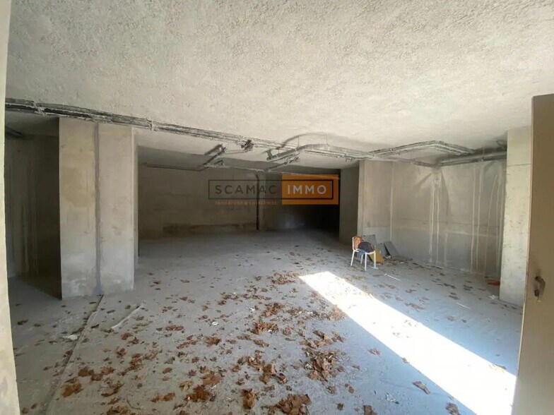 Local commercial dans Toulon à louer - Photo de l’immeuble – Image 1 sur 5