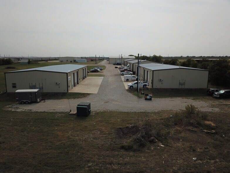 15060-15076 W Highway 380 portefeuille de 7 biens à vendre sur LoopNet.fr - Photo de l’immeuble – Image 3 sur 11