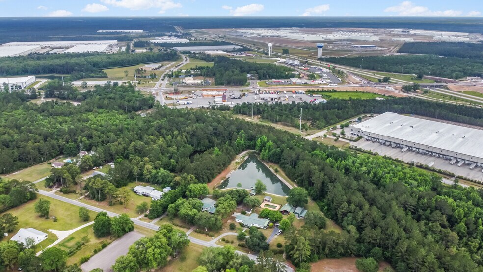 535 & 565 Deer Run rd, Ellabell, GA à vendre - Photo de l’immeuble – Image 3 sur 20