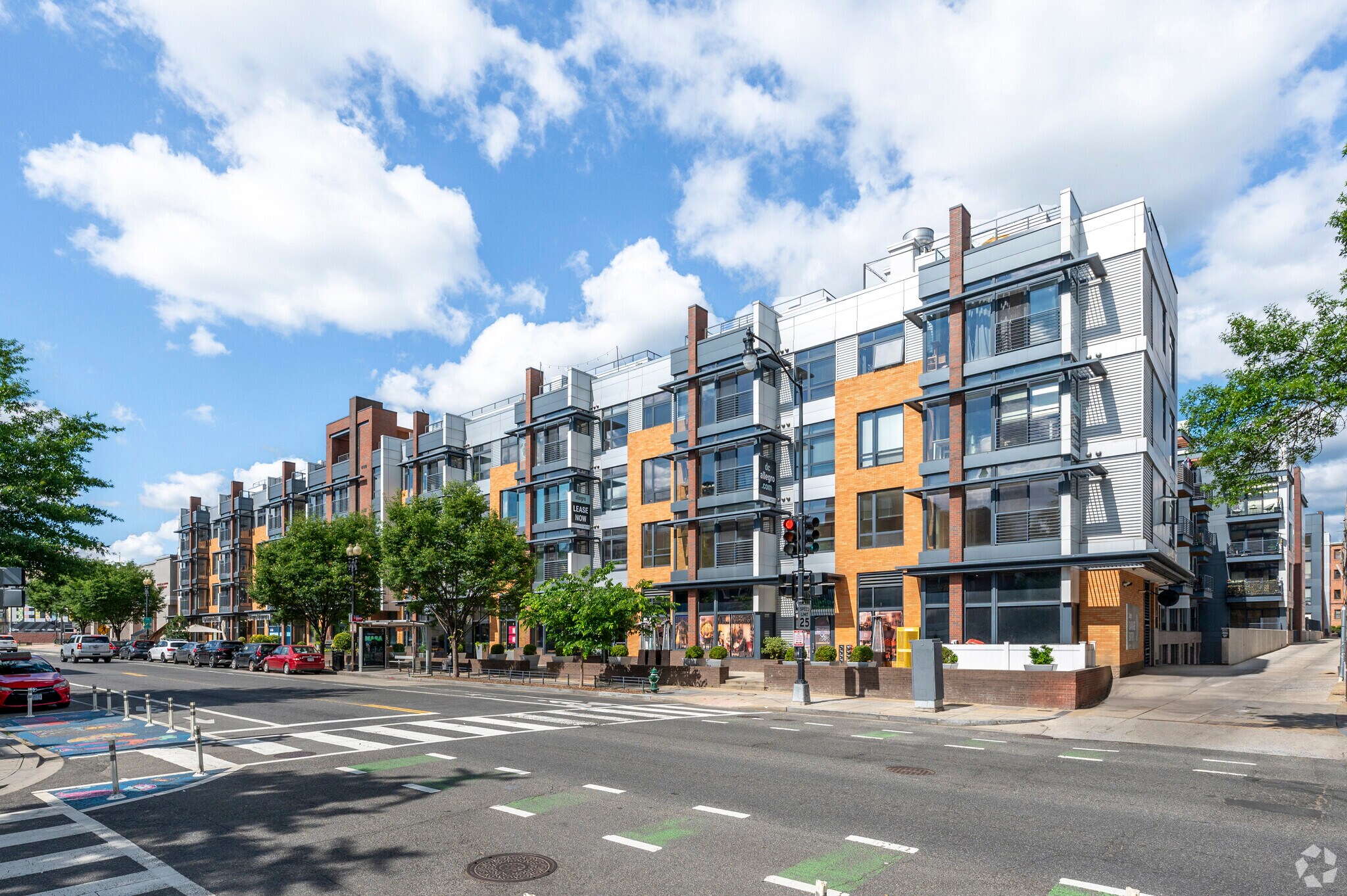 3460 14th St NW, Washington, DC à louer Photo principale– Image 1 sur 28