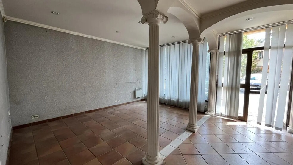 Bureau dans SOPHIA ANTIPOLIS à louer - Photo intérieure – Image 2 sur 9