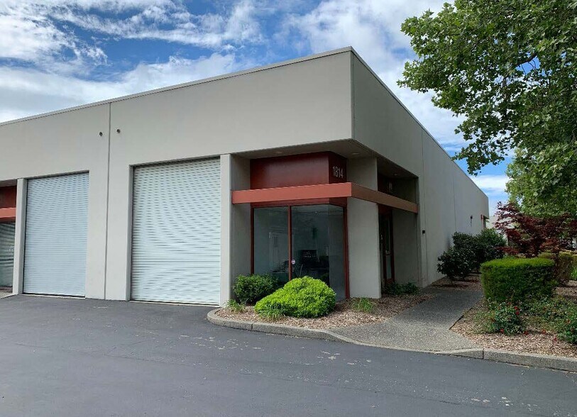 1814 Empire Industrial Ct, Santa Rosa, CA à vendre - Photo de l’immeuble – Image 2 sur 5