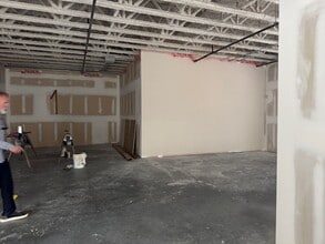 825 Ballough Rd, Daytona Beach, FL à louer Photo intérieure– Image 2 sur 4