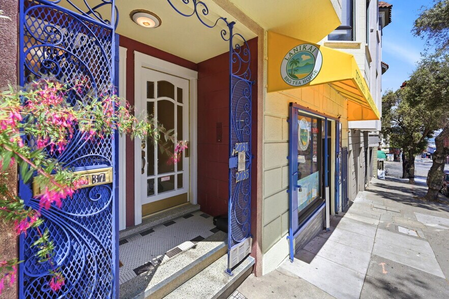 2737 Hyde St, San Francisco, CA à vendre - Photo de l’immeuble – Image 2 sur 21