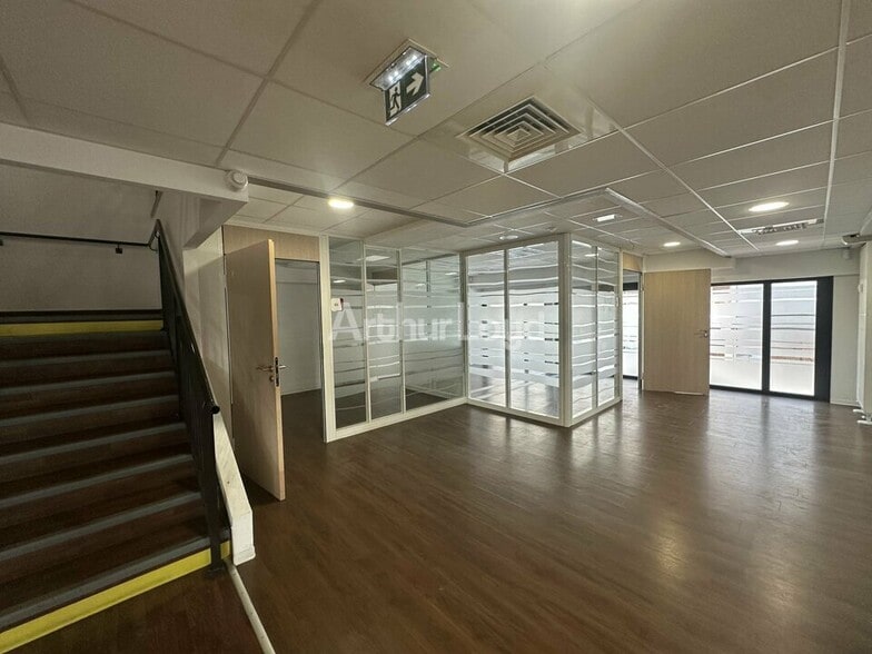 Bureau dans Strasbourg à vendre - Photo intérieure – Image 3 sur 12